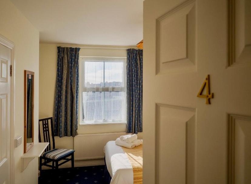 White Heather House Clifden Town Square 외부 사진