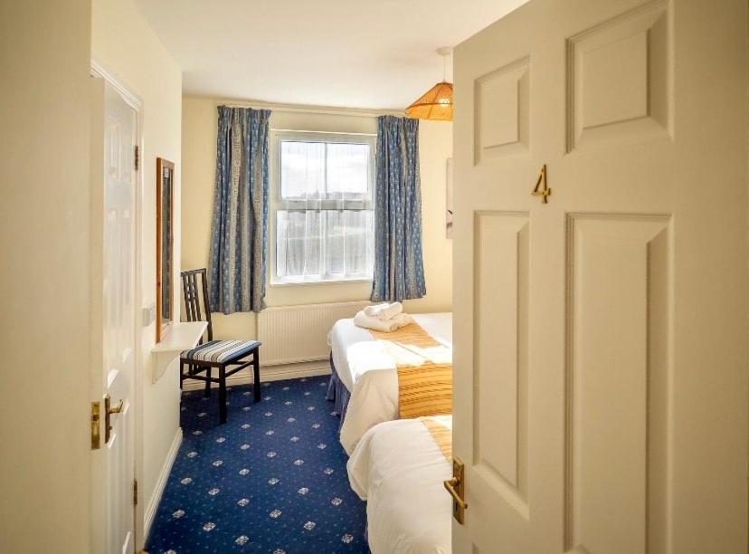 White Heather House Clifden Town Square 외부 사진